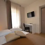 בית הארחה App & Juraga